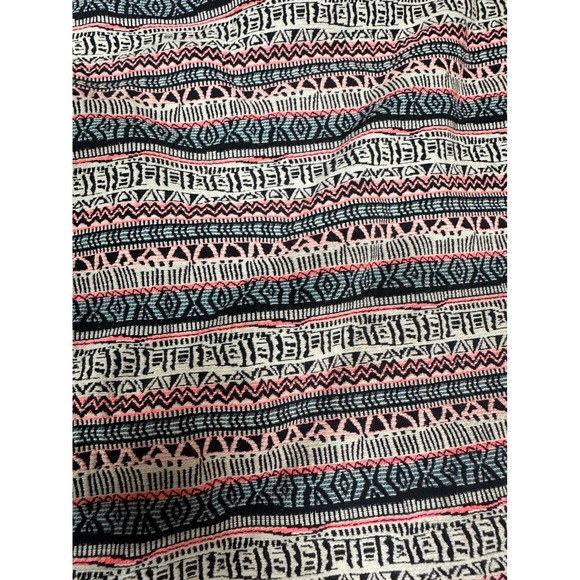 The Limited 4 Straight Pencil Skirt Career Cocktail Black White Pink Aztec Print - Picture 4 of 5